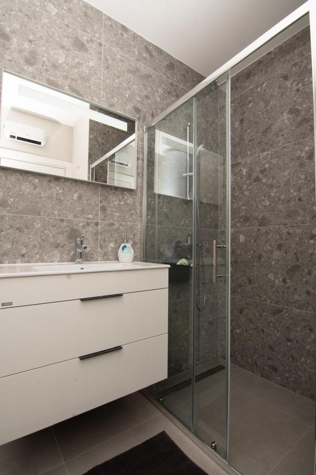 Studio Apartman Apollonia Sinj Exteriér fotografie