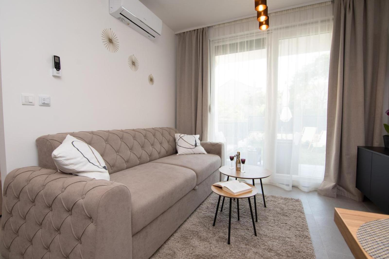 Studio Apartman Apollonia Sinj Exteriér fotografie